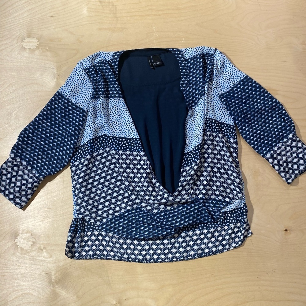 New Directions Navy Blouse Large (ND)